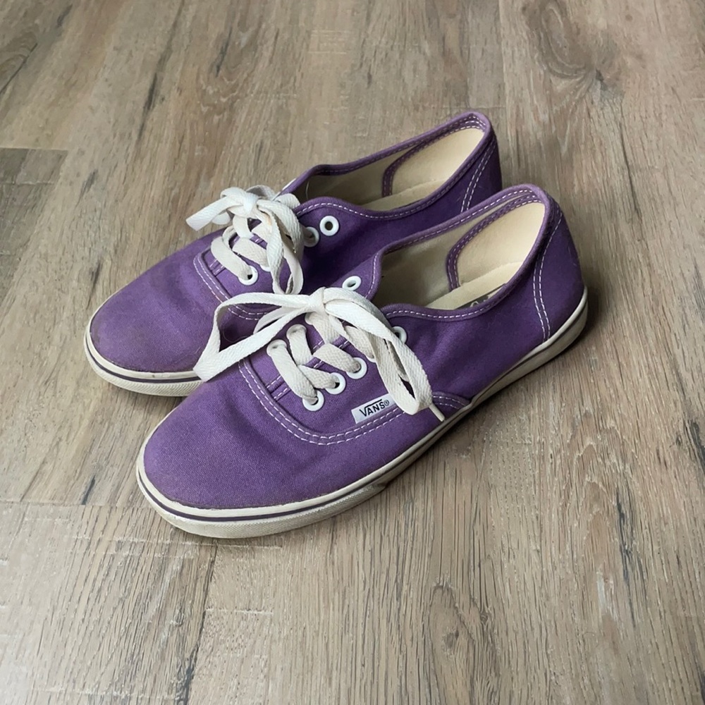 Vans low profile
